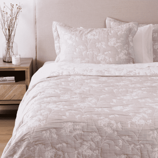 CUBRECAMA JACQUARD ALBORADA S.KING AGUA FABRICS