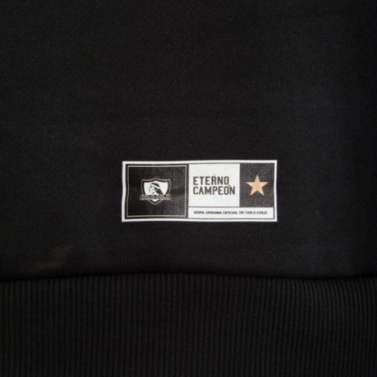 Poleron Hombre Colo Colo Urbano «Escudo» Negro y Gris - Imagen 4