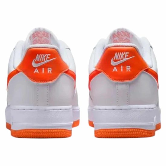 ZAPATILLA HOMBRE AIR FORCE 1 07 WHITE/ORANGE NIKE - Imagen 6