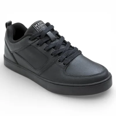 Zapatilla Escolar Naio Liso Black Maui