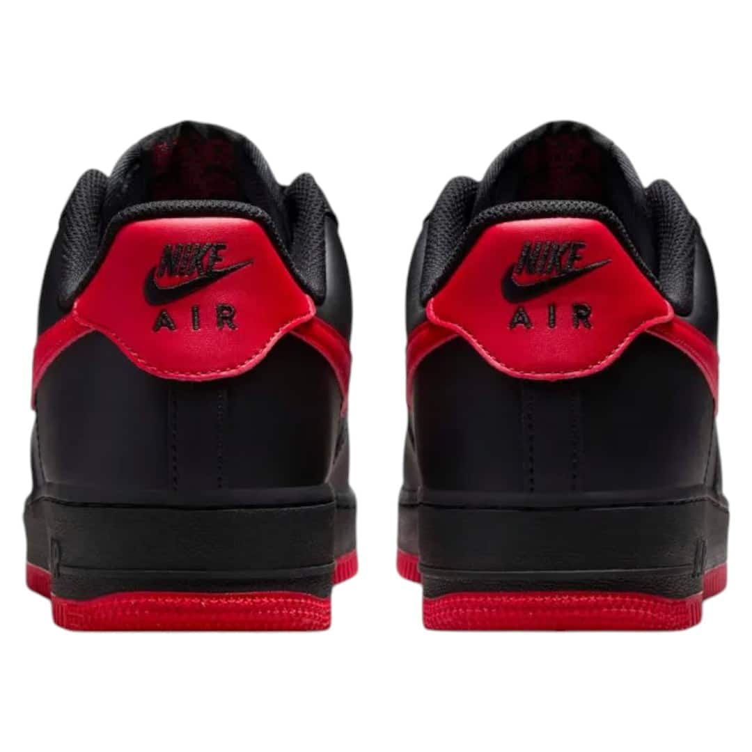 Zapatilla Nike Swatches Vintage Green Onto A Black Air Force 1 - Imagen 6