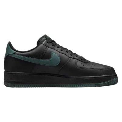 Zapatilla Nike Air Force 1 Low '07 LV8