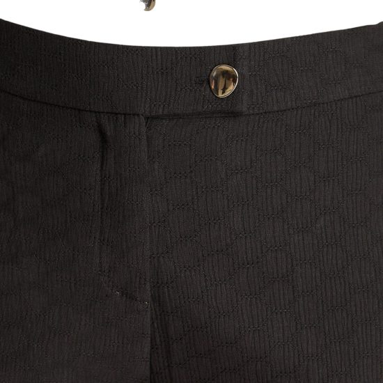 PANTALON RECTO CON BOTON A LA VISTA NEGRO LDP - Imagen 3