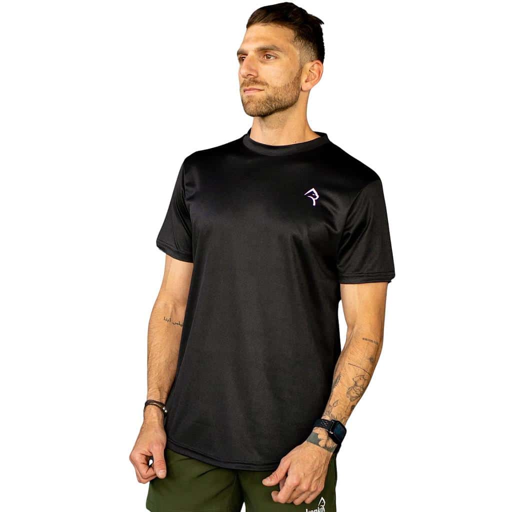 POLERA HOMBRE LIGHT AND DRY NEGRA KONKO