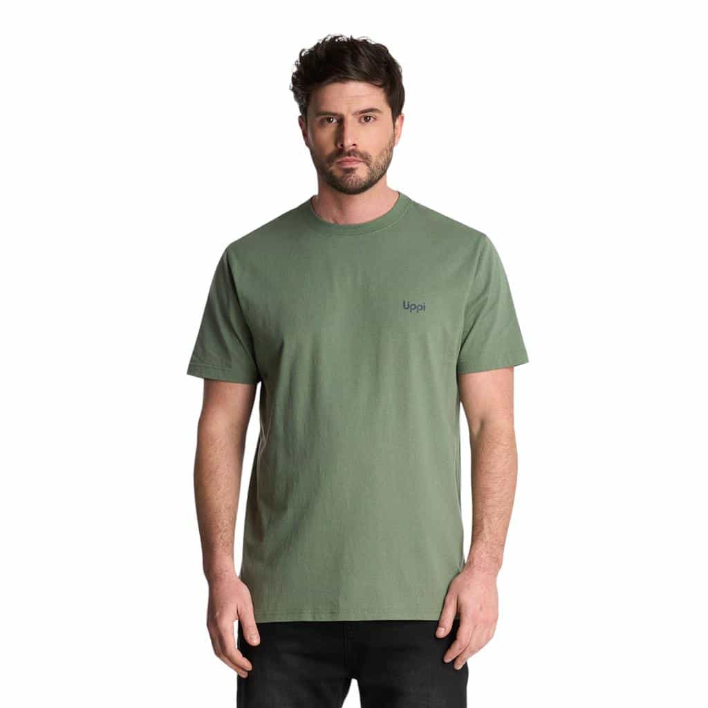 Polera Hombre Up on the Mountain Jade Oscuro Lippi