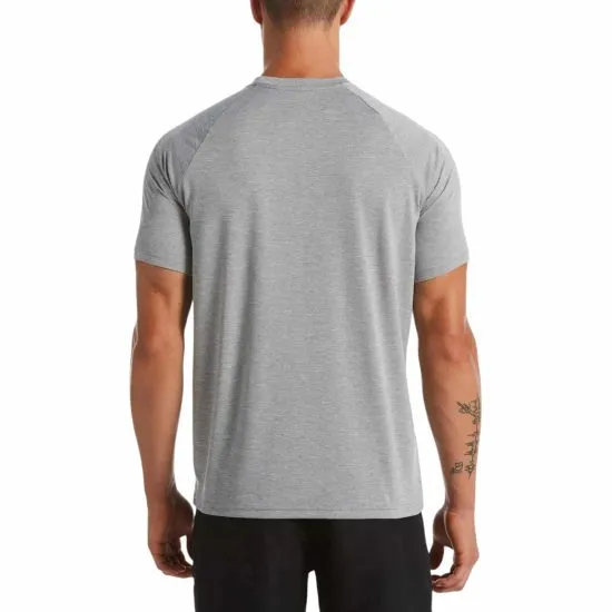 Polera Hombre Deportiva Essential Gris Nike - Imagen 2
