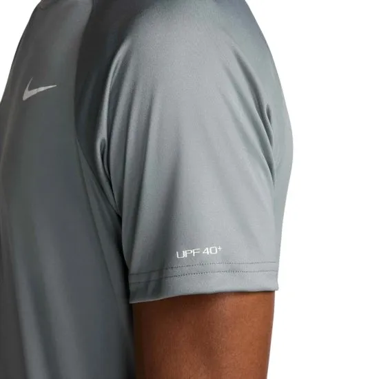 Polera Hombre Deportiva Essential Short Sleeve Hydroguard Nike - Imagen 4