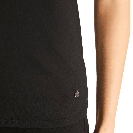 Peto Negro de Calce Ajustado Ldp - Imagen 3
