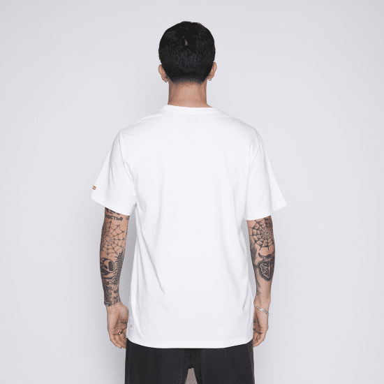 Polera Colo Colo Urbano Hombre Blanco Escudo Negro - Imagen 2