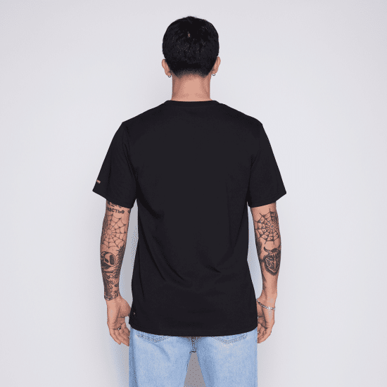 Polera Colo Colo Urbano Hombre Negro Escudo Blanco - Imagen 2
