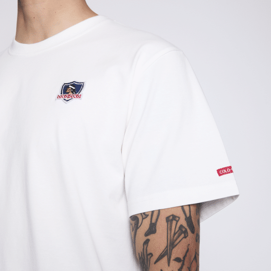 Polera Colo Colo Urbano Hombre Escudo Blanco - Imagen 3