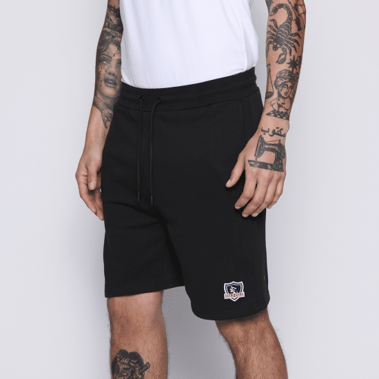 Short Colo Colo Urbano Hombre Negro Escudo Blanco - Imagen 2