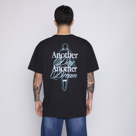 Polera Whatup Men Anothe Day, Another Dream Black - Imagen 3