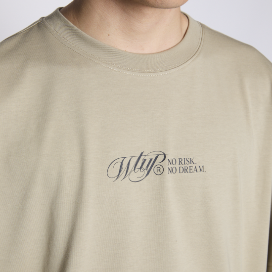 Polera Hombre Whatup No Risk No Dream Beige - Imagen 4