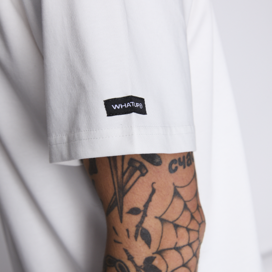 Polera Hombre Whatup Blanco Cherry White - Imagen 2
