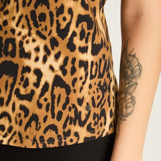 Blusa Sin Mangas Café Animal Print - Imagen 5