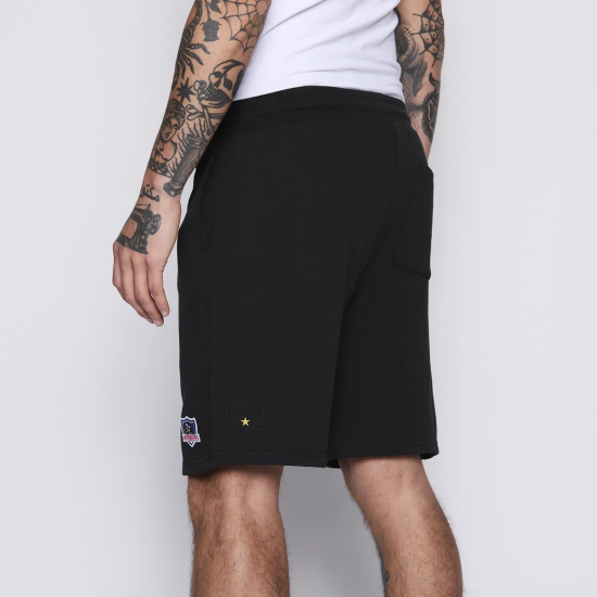 Short Colo Colo Urbano Hombre Negro Escudo Blanco - Imagen 2