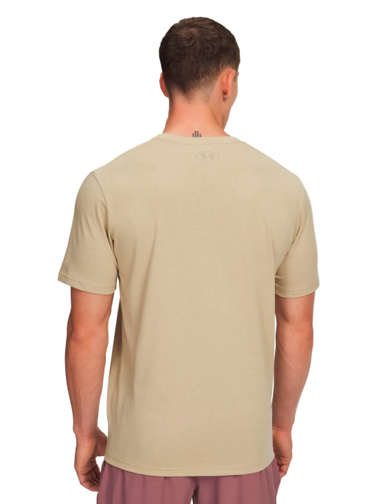 Polera Hombre ABC Camo Boxed Logo Café Under Armour - Imagen 2
