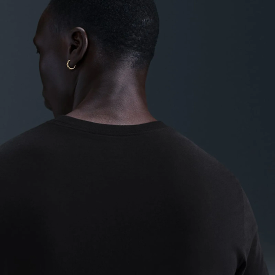 Polera Nike Sportswear Club Negro Nike - Imagen 2