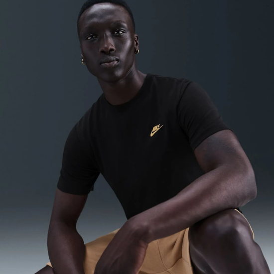 Polera Nike Sportswear Club Negro Nike - Imagen 3