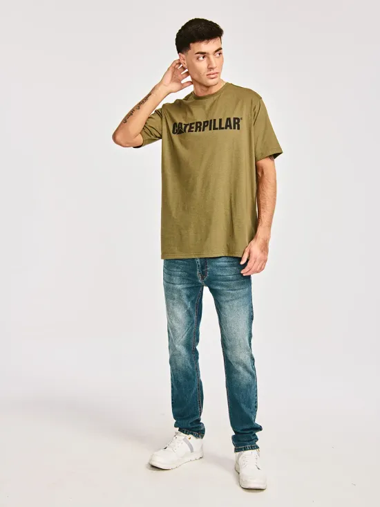 Polera Manga corta Casual Hombre Logo Tee Verde Cat - Imagen 3