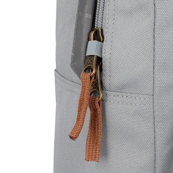 Mochila Pop 6XT Magnetic 15" Gris Xtrem - Imagen 4