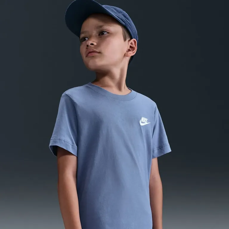 Polera Niño Tee Futura Nike