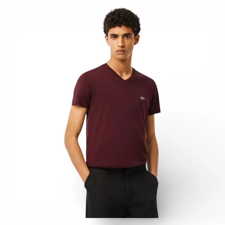 Polera Hombre Cuello V Burdeo Lacoste