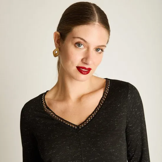 Polera Negra Manga Larga Roll Up con Cuello V Ldp - Imagen 3