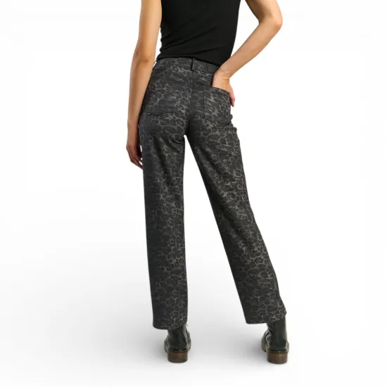 Pantalón Mujer Relaxed Suede Leopardo Negro Ellus - Imagen 2