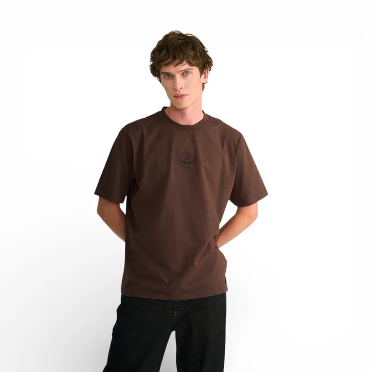 Polera Hombre Logo Central Alas Café Ellus