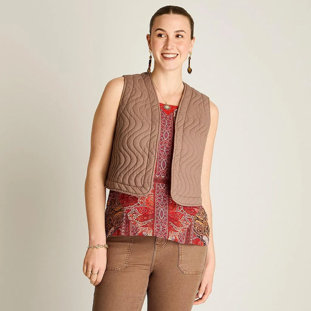 Chaqueta Taupe Sin Mangas con Diseño Quilt Ldp