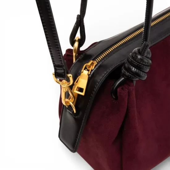 Cartera Dos Asas Mediana Gacel Burdeo Car3445 - Imagen 5