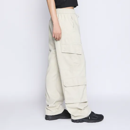 Pantalón Cargo Hombre Beige Bolsillos Laterales Whatup - Imagen 3