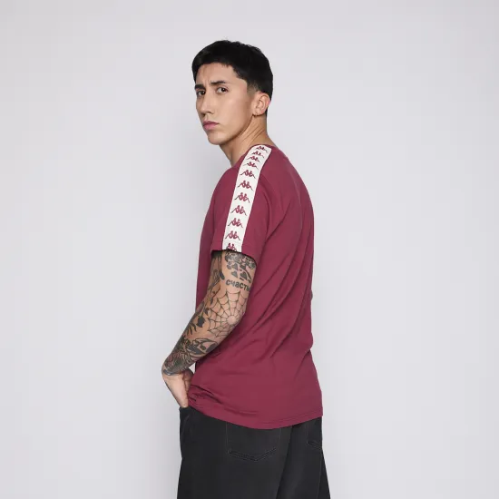 Polera Kappa Hombre Banda Burgundy Logo Front White - Imagen 3