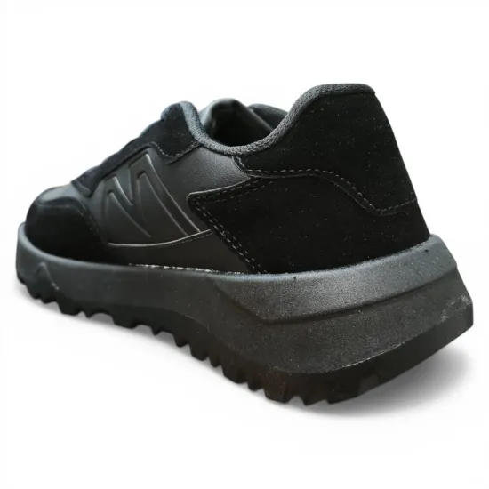 Zapatilla Urbana Hombre District 647 Negro Manchester - Imagen 2