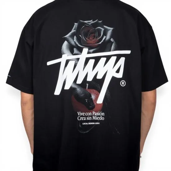 Polera Oversize Hombre Negra Logo Rosa Estampado Whatup - Imagen 3