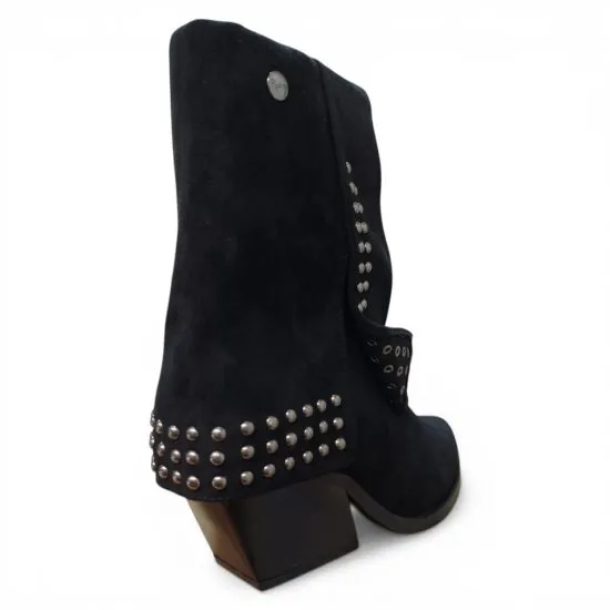Botin Mujer Negro Tachas Microfibra Taco Medio Poeme - Imagen 4