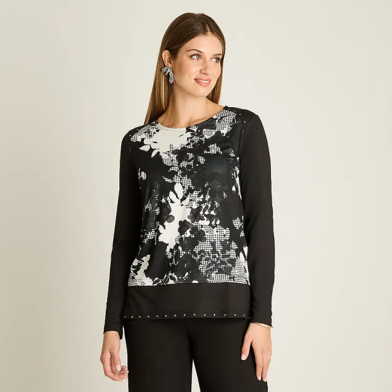 Polera Negra Manga Larga con Estampado Frontal y Aplicaciones Ldp