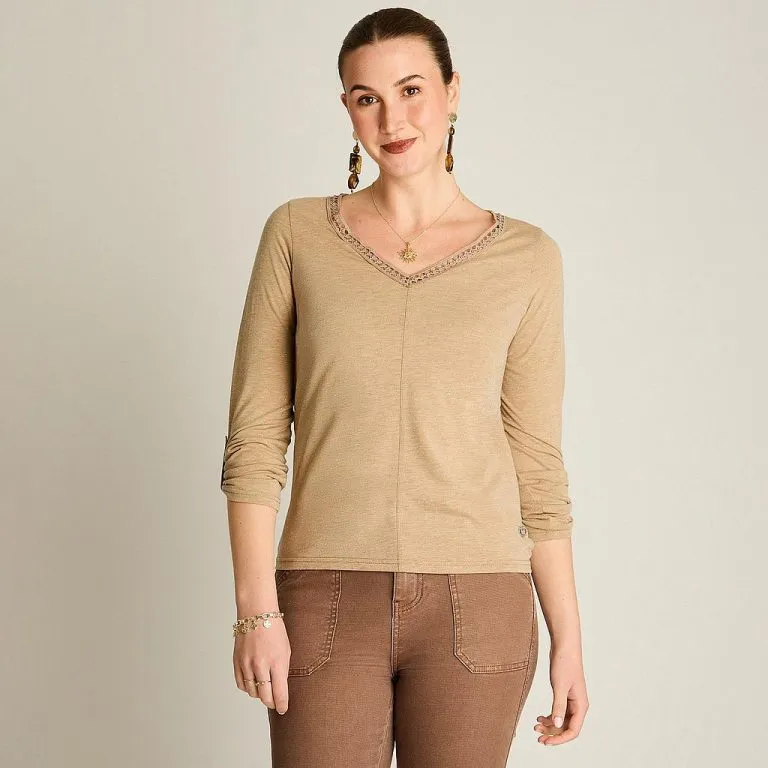 Polera Camel Manga Larga Roll Up con Cuello V Ldp