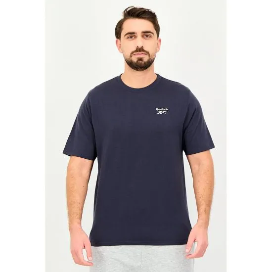 Polera Deportiva Hombre Small Logo Azul Marino Reebok