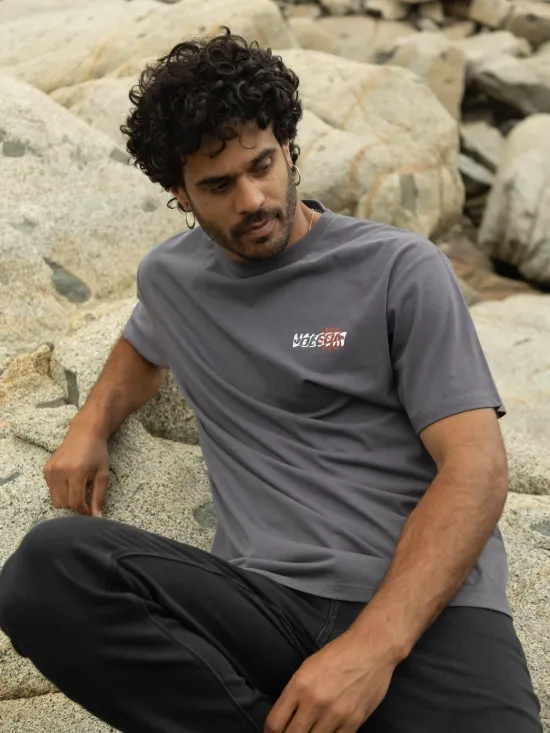 Polera Hombre Organic Impact Gris Volcom - Imagen 2