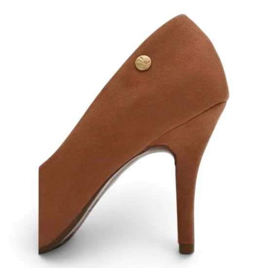 Zapato Mujer Gamuza Camel Taco Aguja Vizzano - Imagen 2
