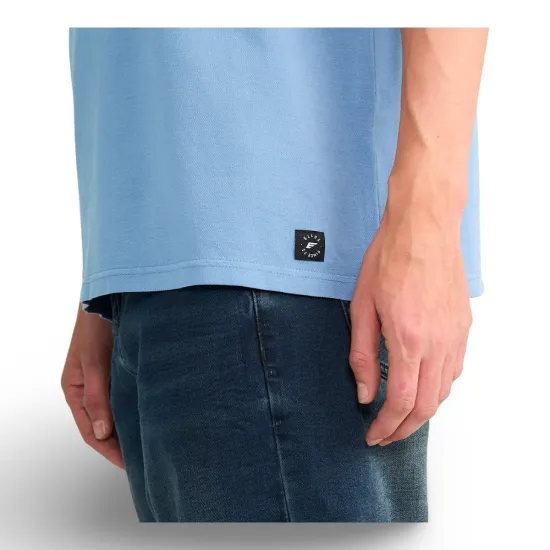 Polera Hombre Regular Fit Piqué Celeste Ellus - Imagen 5