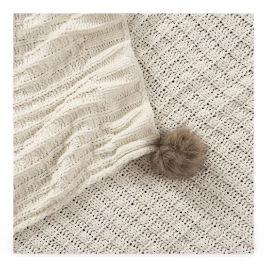 Manta Pompones 130 x 180 Crudo Fabrics - Imagen 2