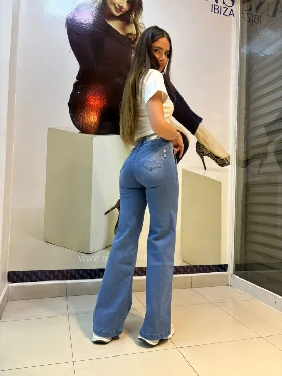 Jeans Loretta Palazzo Light Blue 535 Divine - Imagen 2
