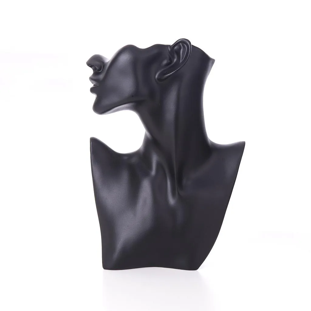 product_template_144045.png ESCULTURA MUJER