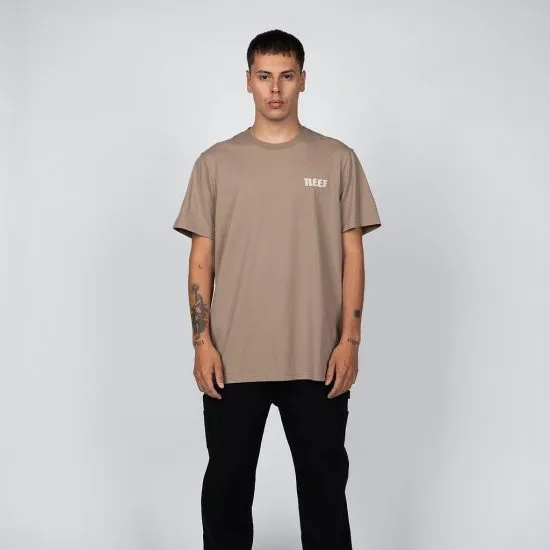 Polera Hombre Café Estampado California Reef