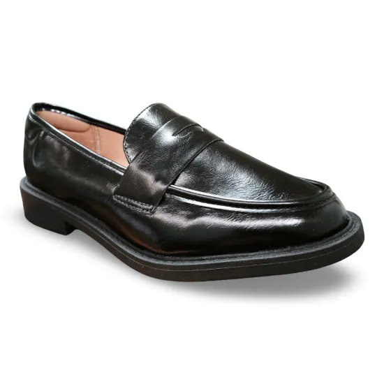 Zapato Mocasín Mujer Negro Plataforma Baja Vizzano