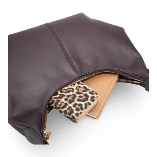 Cartera Corte Oval Craquele Chocolate CAR3652 Gacel - Imagen 8
